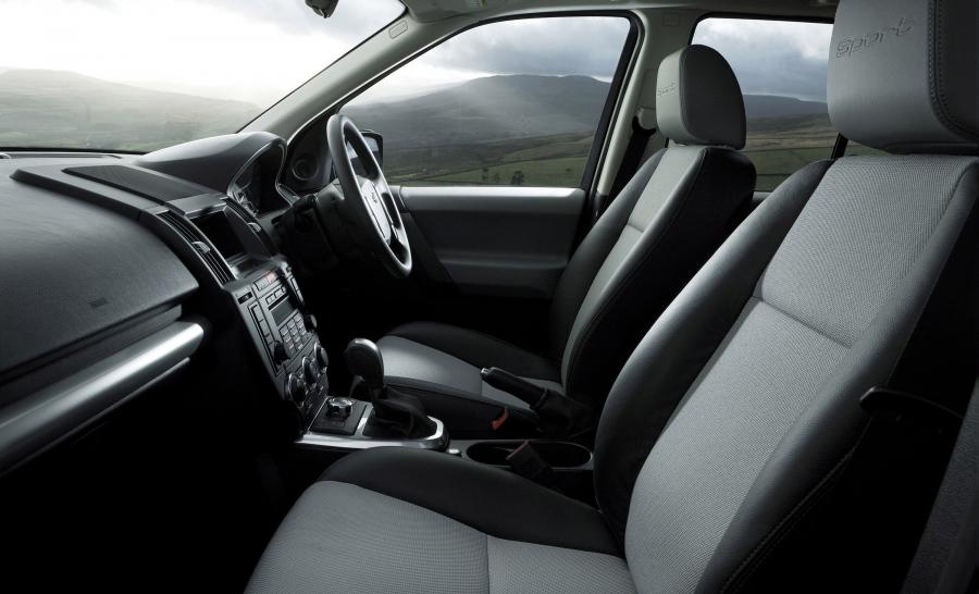  Land Rover Freelander 2 Sport 2010 года  (фото 3 из 10)